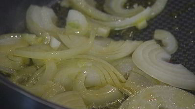 грибы с фасолью, капустой и сыром