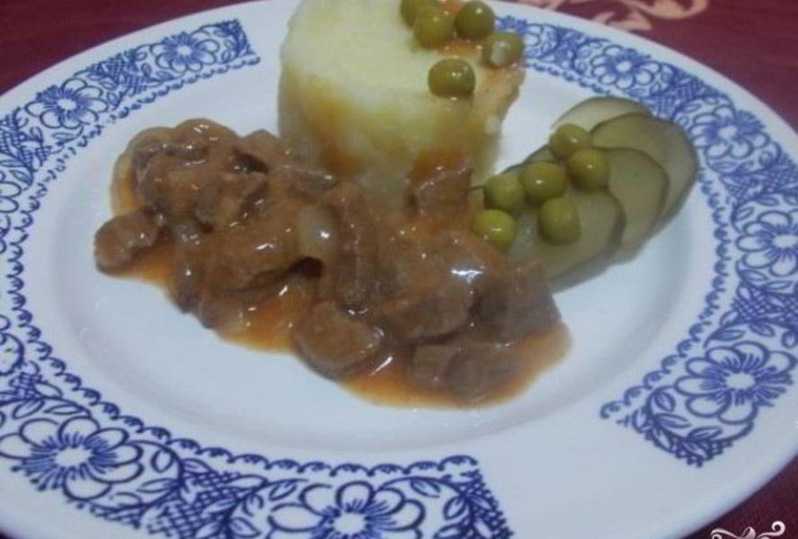 Гуляш для ребенка