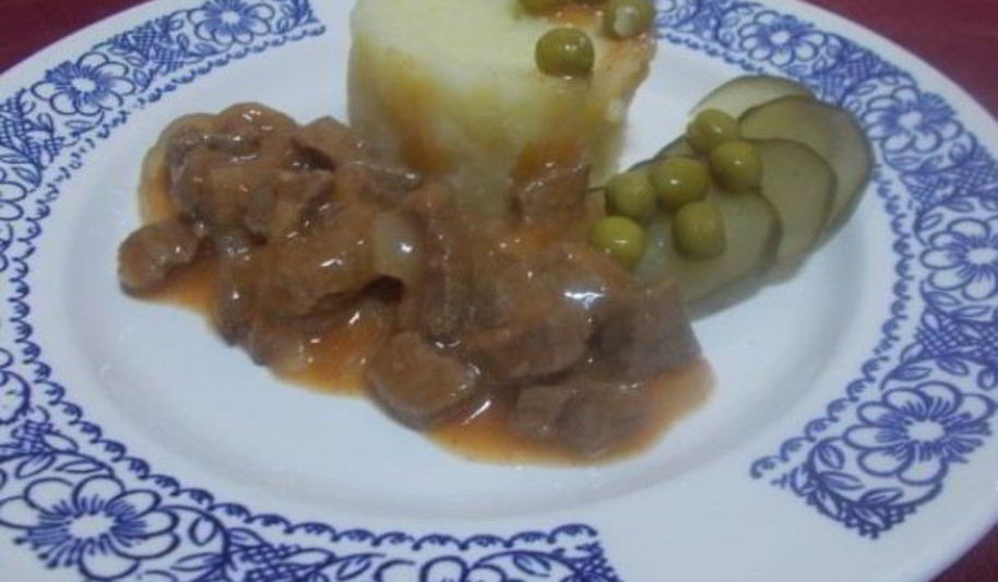 Рецепт гуляша для ребенка