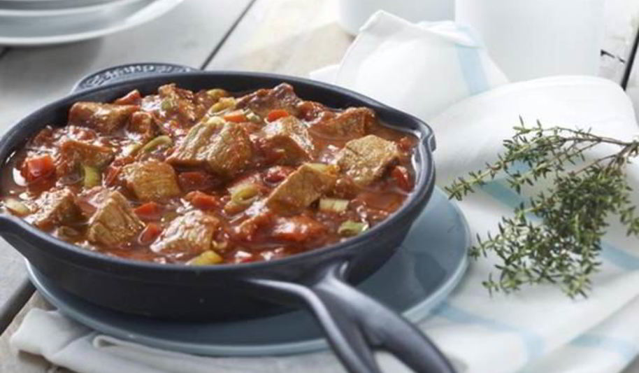 Рецепт гуляша из говядины с томатной пастой