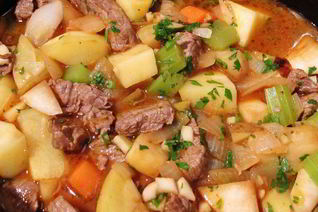 Гуляш из конины