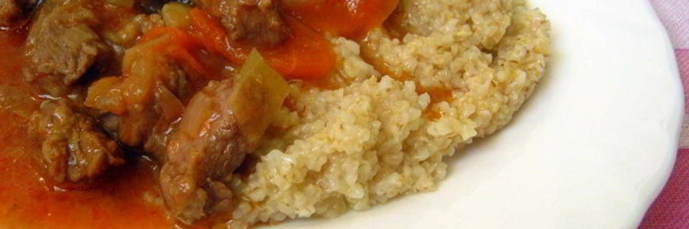 Гуляш в мультиварке