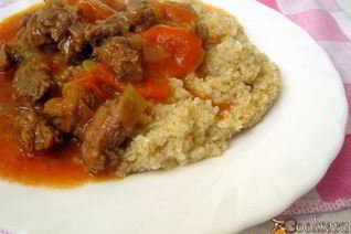 Гуляш в мультиварке