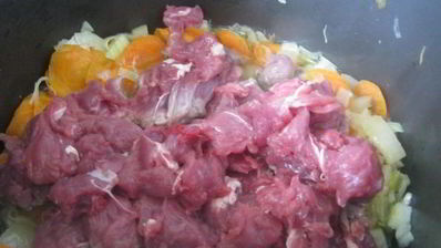 гуляш в мультиварке