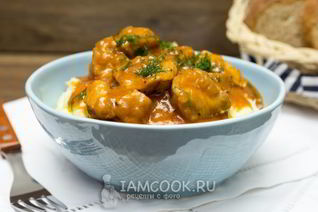 Классический гуляш из свинины