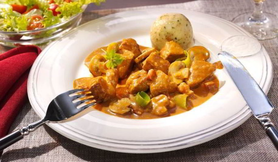 Рецепт охотничьего гуляша из индейки