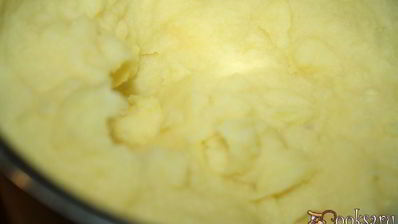 картофельное пюре с плавленым сыром и топленым сливочным маслом невесомость