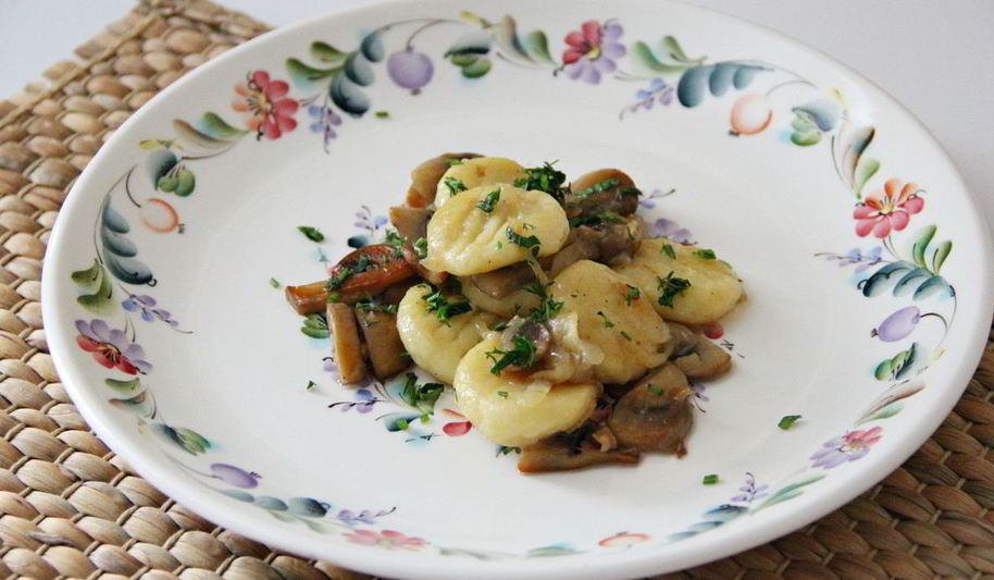 Рецепт картофельных ньокков с грибами