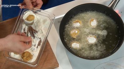 фалафель в пите с соусом гуакамоле и овощами