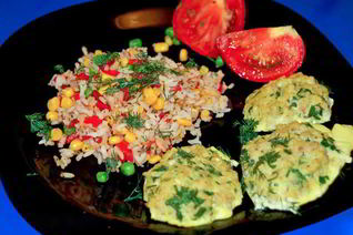 Котлеты из трески с гавайской смесью в духовке