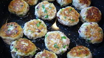 котлеты по-гречески кефтедес