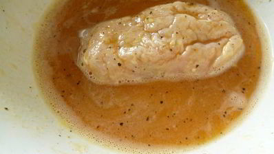 куриная отбивная котлета с пикантной начинкой