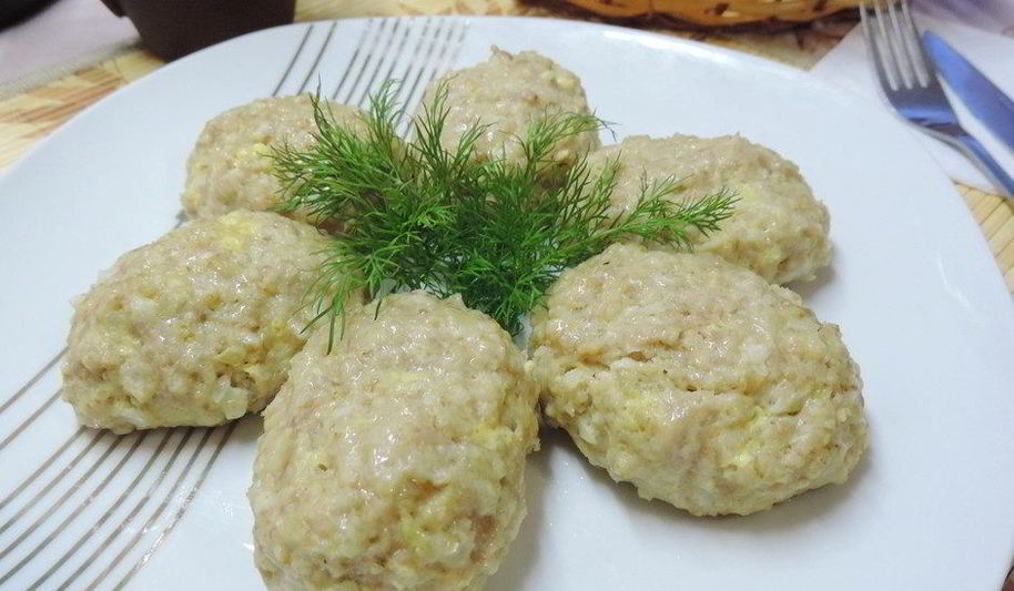 Рецепт куриных котлет с начинкой