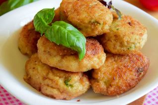 Куриные котлеты с рисом