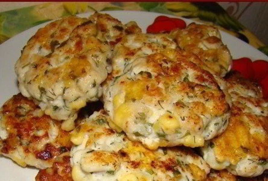 Куриные котлеты с сыром и петрушкой