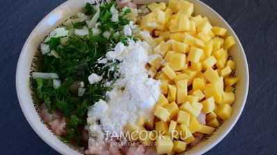 рубленные котлеты из куриной грудки с сыром