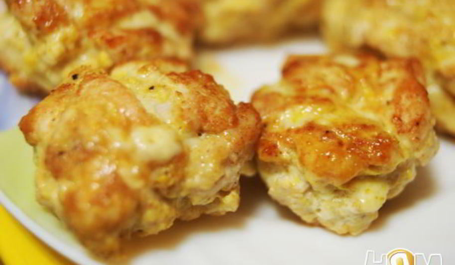 Рецепт рубленных котлет с горчично-сырной начинкой