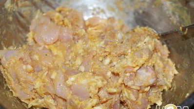 рубленные котлеты с горчично-сырной начинкой