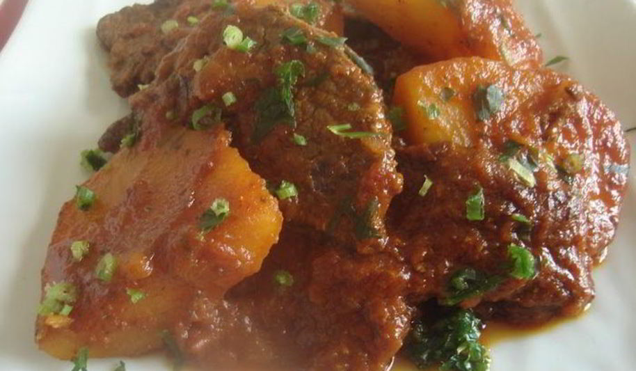 Рецепт сладкой глазированной репки с натуральными свиными котлетами