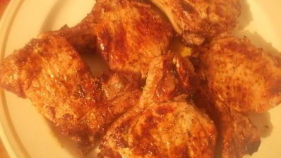 свиная котлета на кости на костре