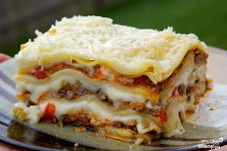 Лазанья с фаршем и овощами