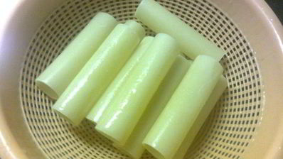 каннелони с рикотой и шпинатом под бешамелем