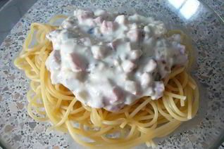 Паста со сливочно-грибным соусом