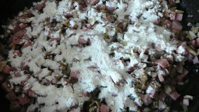 паста со сливочно-грибным соусом