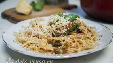 спагетти путанеска с помидорами и анчоусами