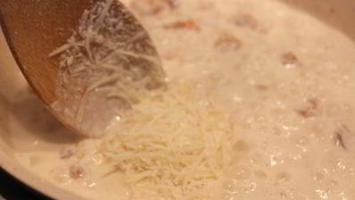 спагетти с креветками в сливочном соусе