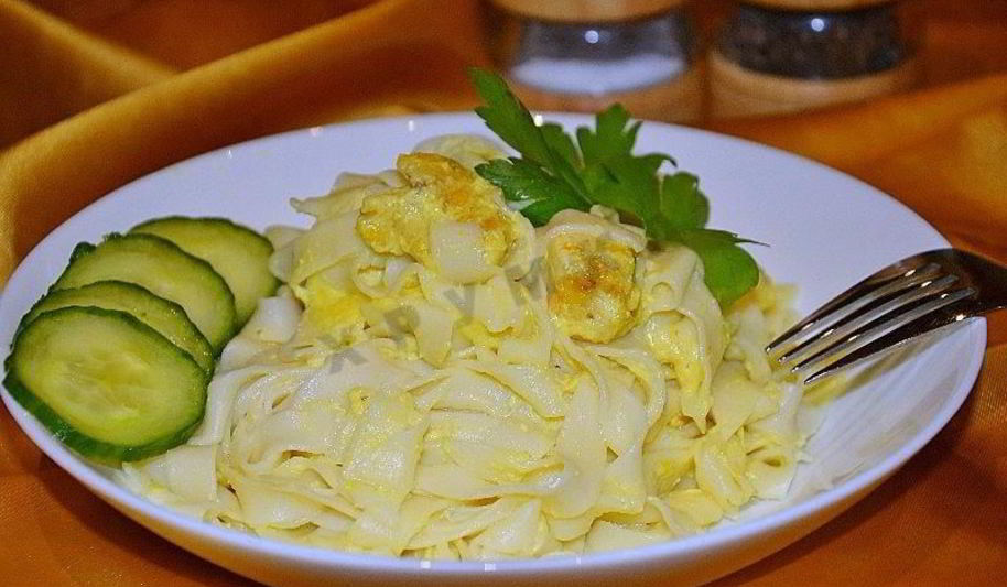 Рецепт спагетти с курицей в сливочном соусе
