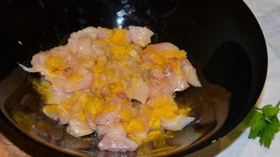 спагетти с курицей в сливочном соусе