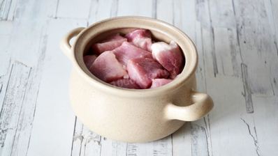 баранина в горшочках в духовке