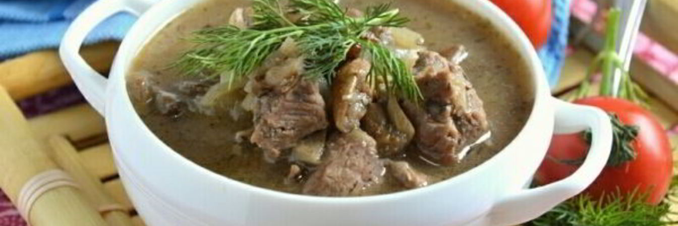 Говядина с грибами в мультиварке