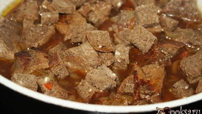 говядина в пиве с хлебной подливой