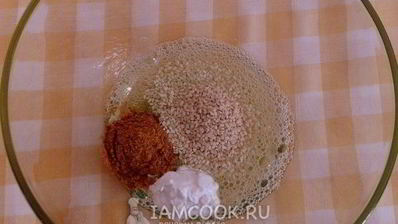 куриные бедра, запеченные в пряном соусе