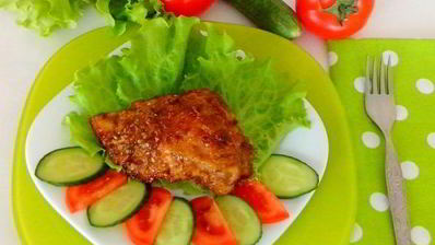 куриные бедра, запеченные в пряном соусе