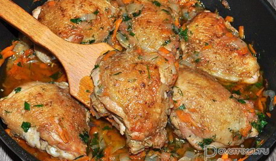 Рецепт куриных бедрышек в томатном соусе