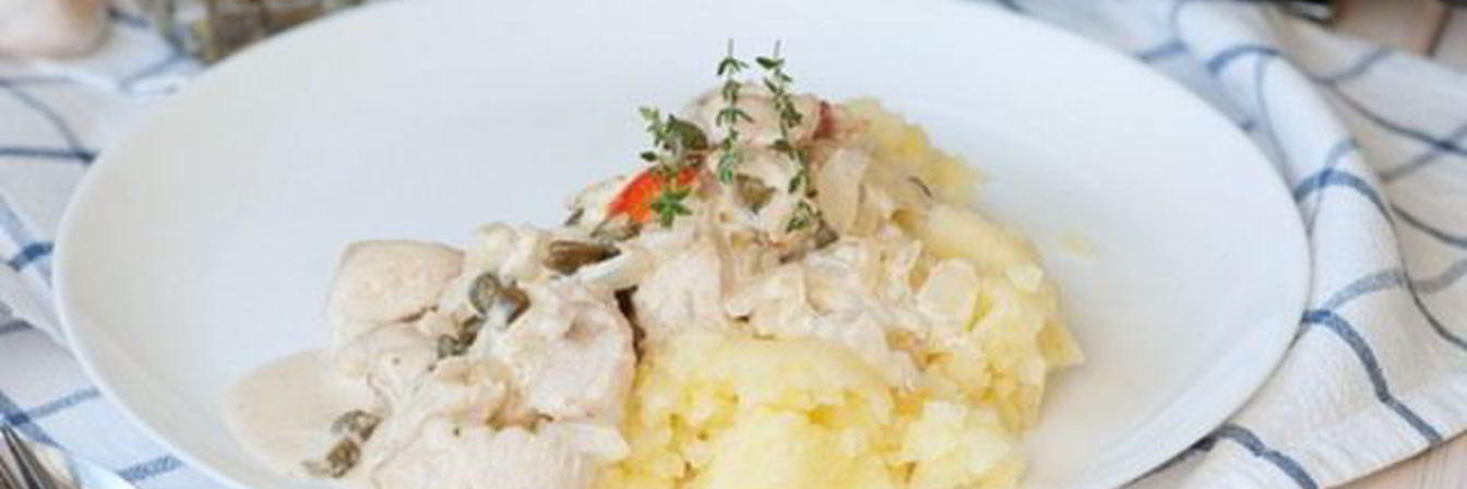 Курица в сырно-сметанном соусе