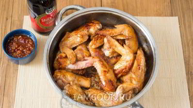 кэлэ цзи чи — куриные крылышки в кока-коле