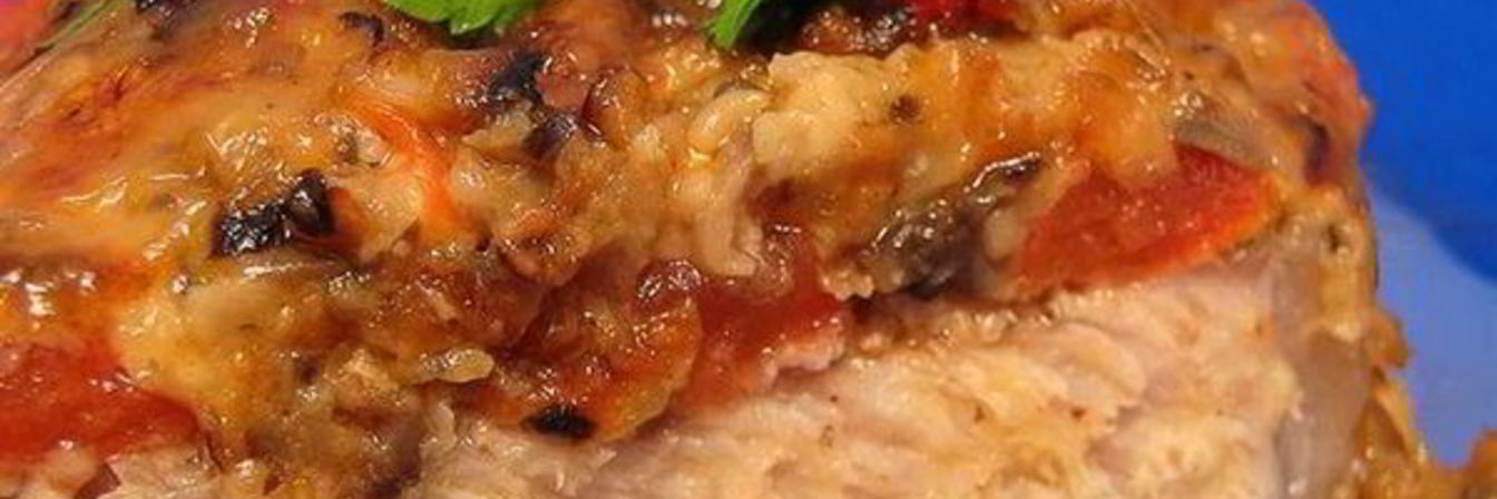 Острая свинина с шампиньонами и сыром