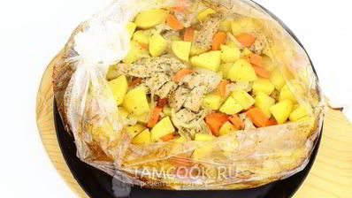 свинина с картошкой в духовке в рукаве