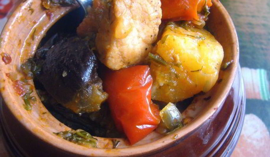 Рецепт свинины с овощами, запеченная в горшочке