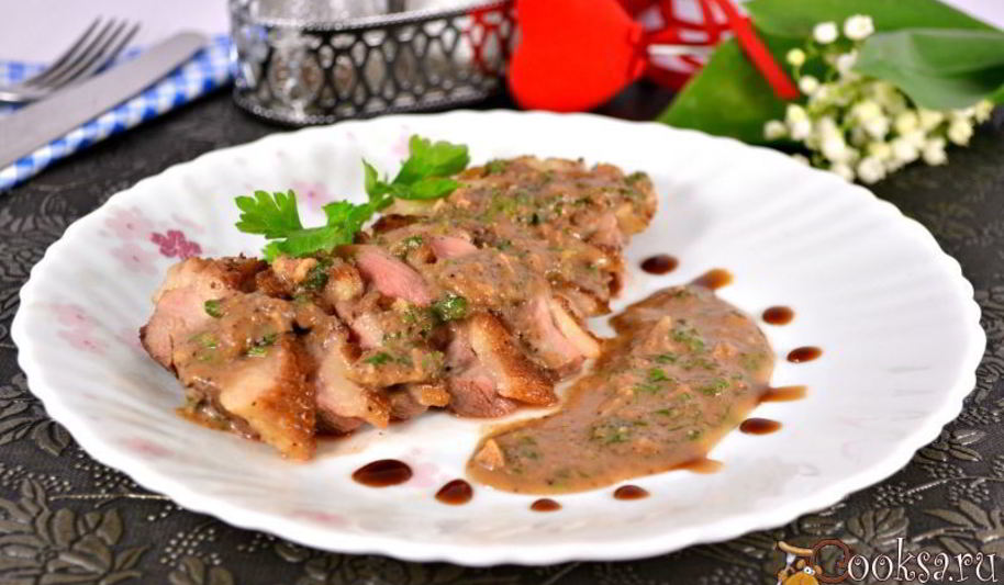 Рецепт утиной грудки с орехово-гранатовым соусом