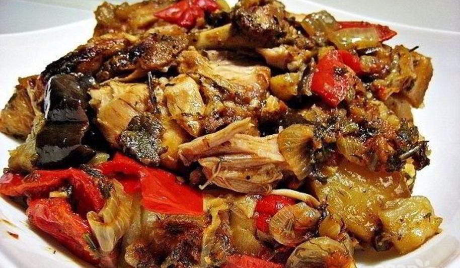Рецепт баклажанов в казане с курицей