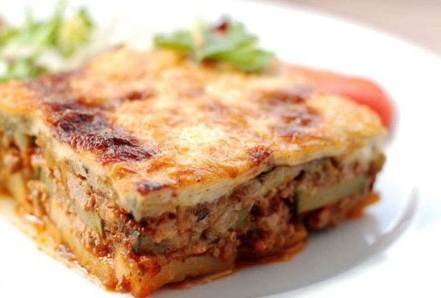 Греческая мусака в соусе бешамель