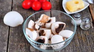 кабачки с грибами, запеченные в духовке