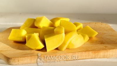 картошка с тушенкой в мультиварке