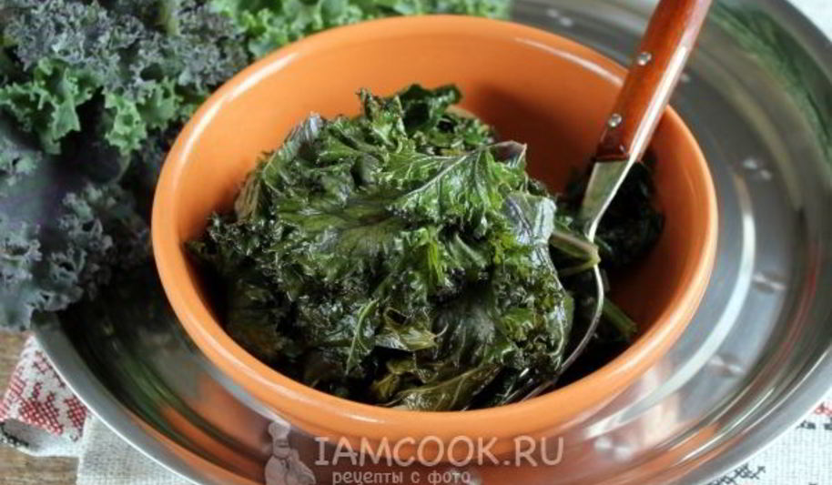 Рецепт тушеной капусты кале с чесноком