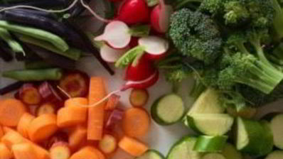 тушеные овощи с лимоном, зеленью и сливочным маслом